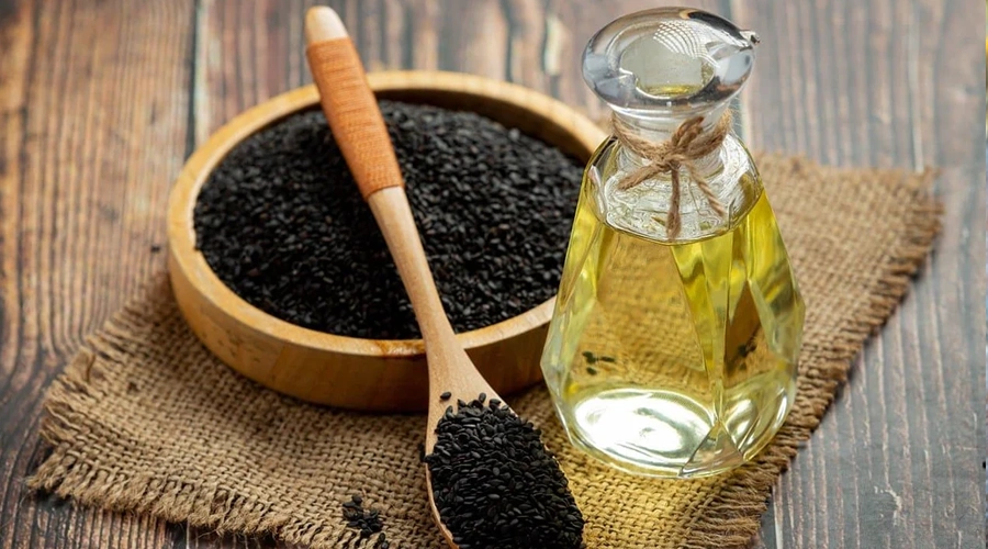 خرید روغن سیاه دانه اصل برای تقویت ابرو و مژه به صورت طبیعی